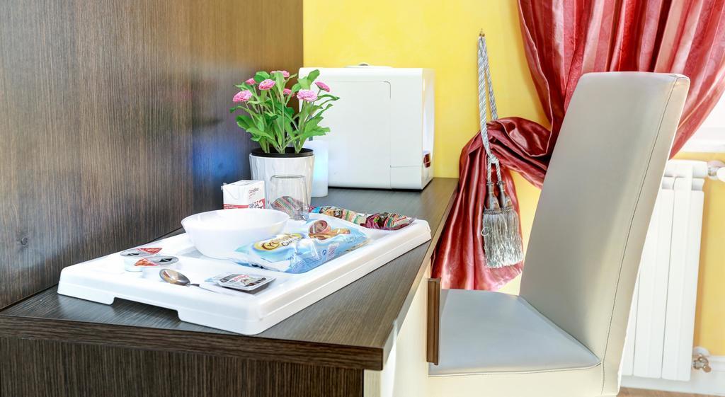 Termini Suites โรม ภายนอก รูปภาพ